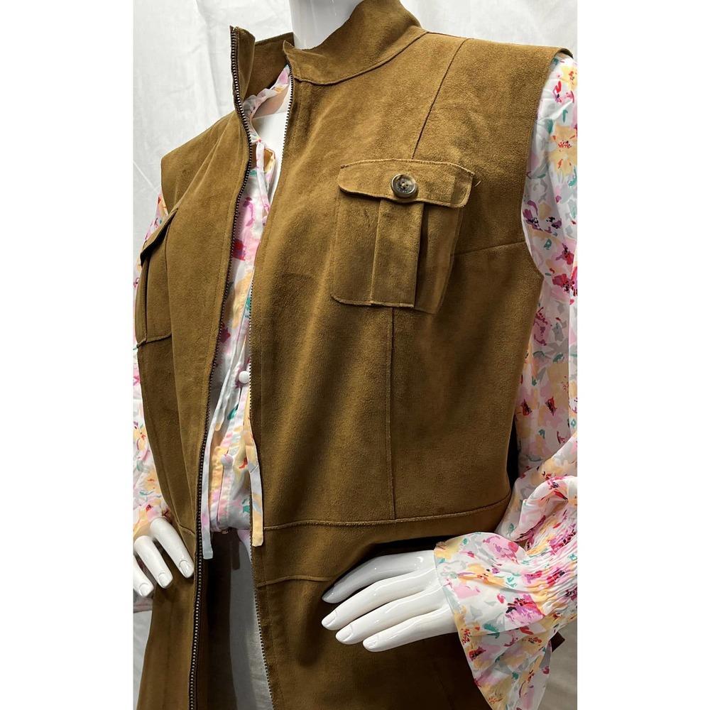 Gorgeous Ralph Lauren Suede Vest with antique finish zipper front 1X